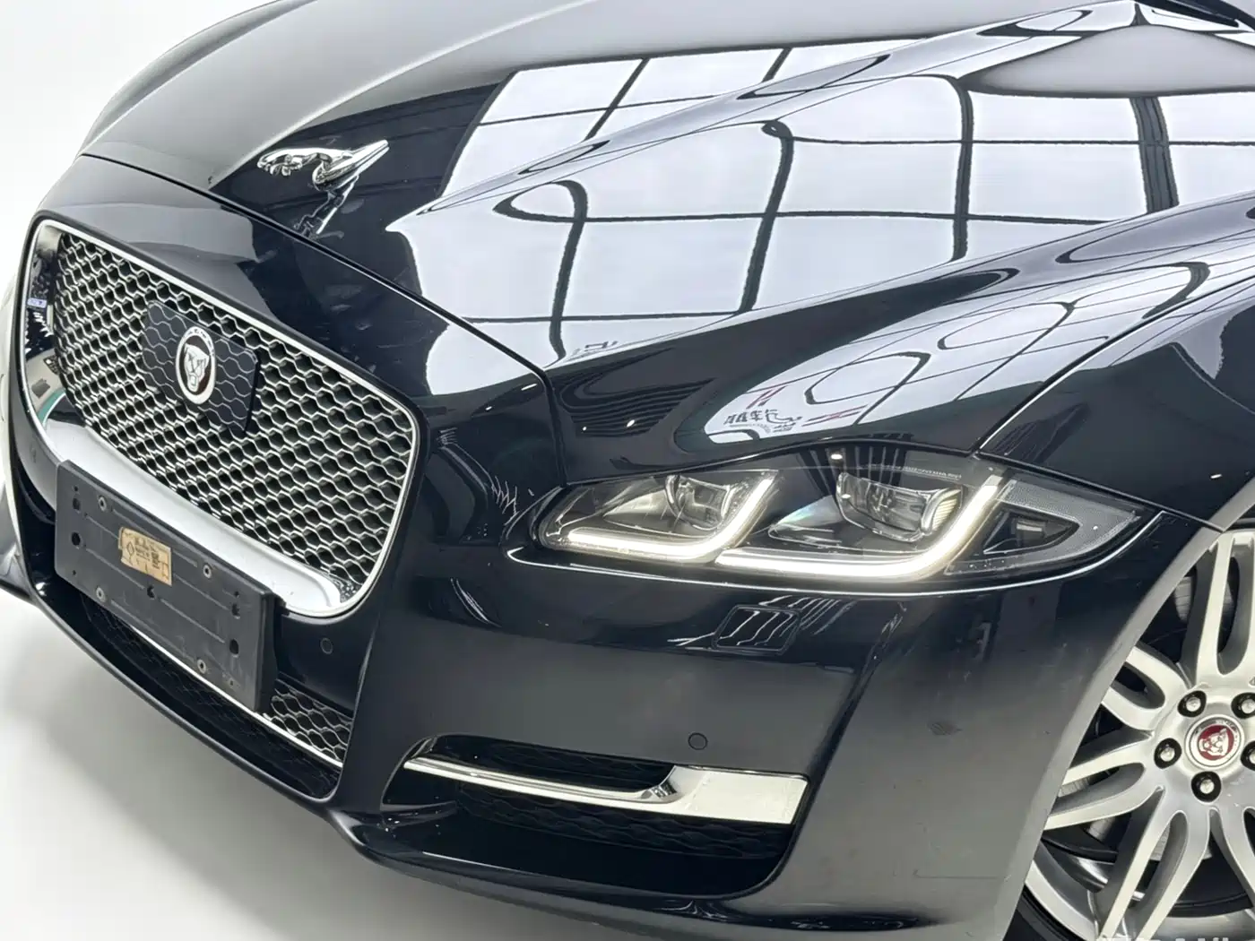 Jaguar XJ 2019 2018 XJL 3.0 SC 2WD Elegant Business Edition