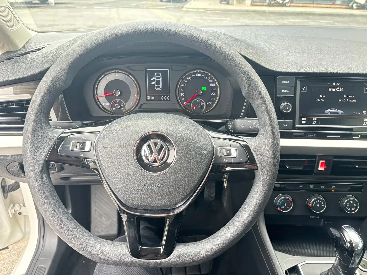 Volkswagen Lavida 2019 1.5L Automatic Comfort Edition China VI фото 12