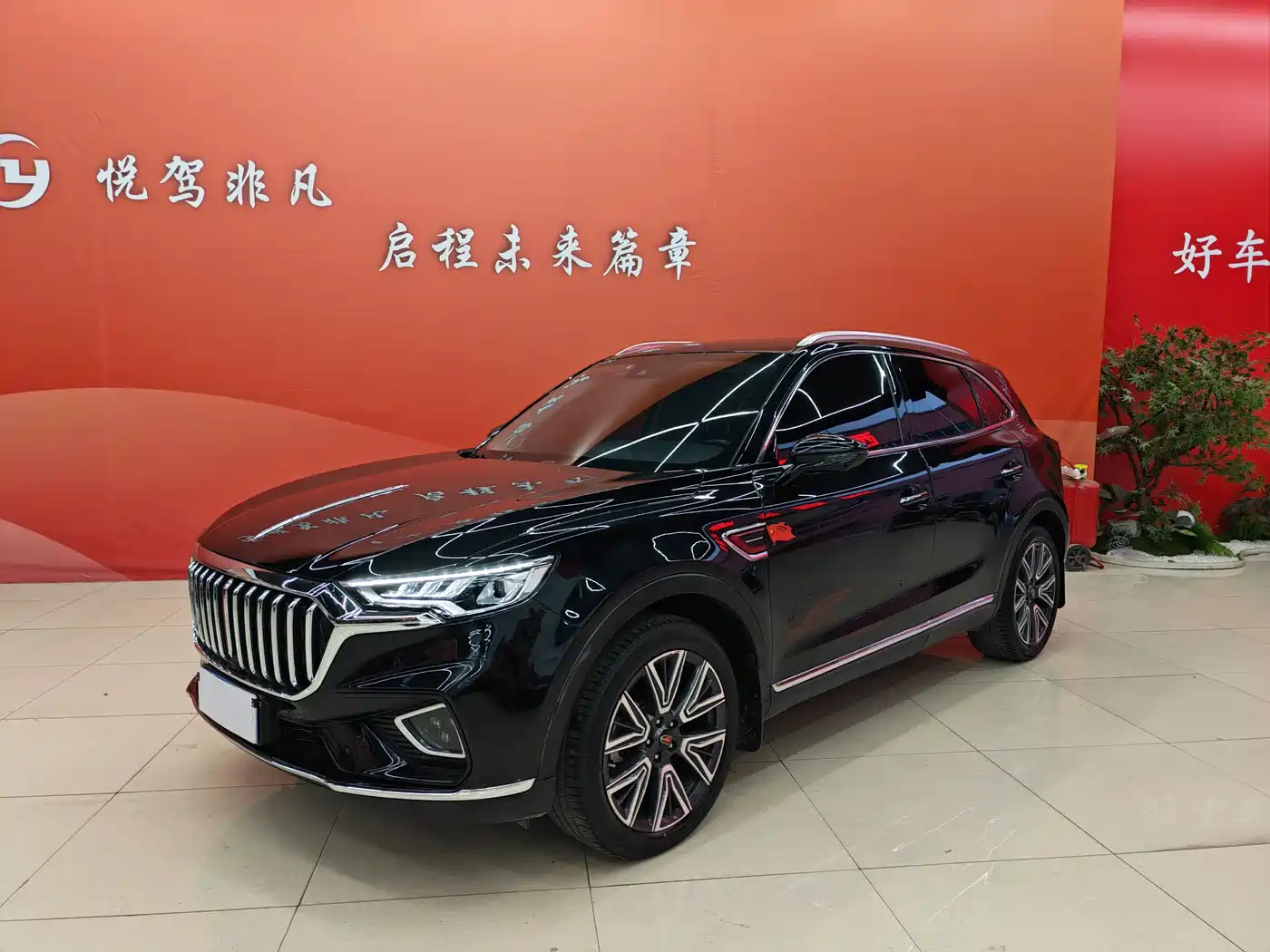 Hongqi HS5 2022 Facelift 2.0T Smart Flag Enjoyment AWD Edition