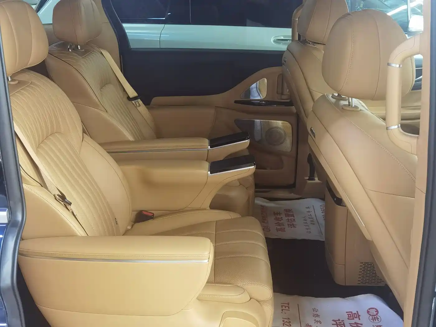 Voyah Auto Voyah Dreamer 2025 PHEV AWD Flagship Kunpeng Edition фото 7