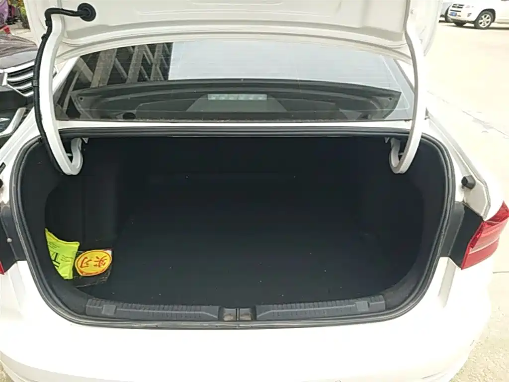 Volkswagen Lavida 2019 280TSI DSG Comfort Edition China VI фото 19