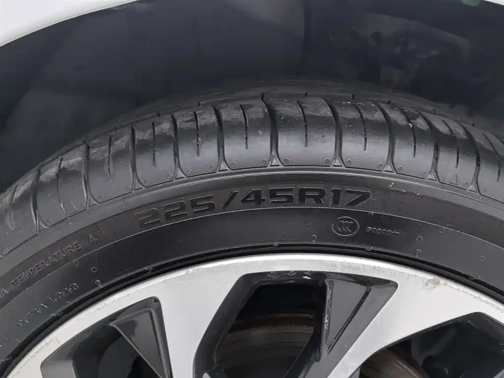 Hyundai Elantra 2019 1.4T Dual-clutch XuanDong·Vitality Type фото 24
