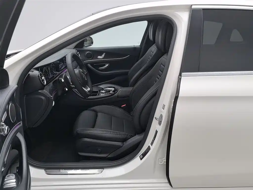 Mercedes-Benz E-Class 2016 E 200 L Sport Type фото 10