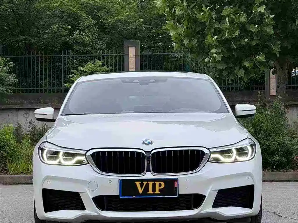BMW 6 Series GT 2018 640i xDrive M Sport Package фото 2