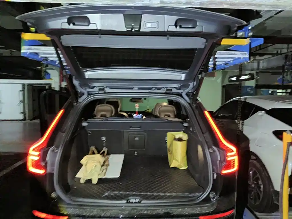 Volvo XC60 2025 2025 B5 AWD Smart Luxury Edition