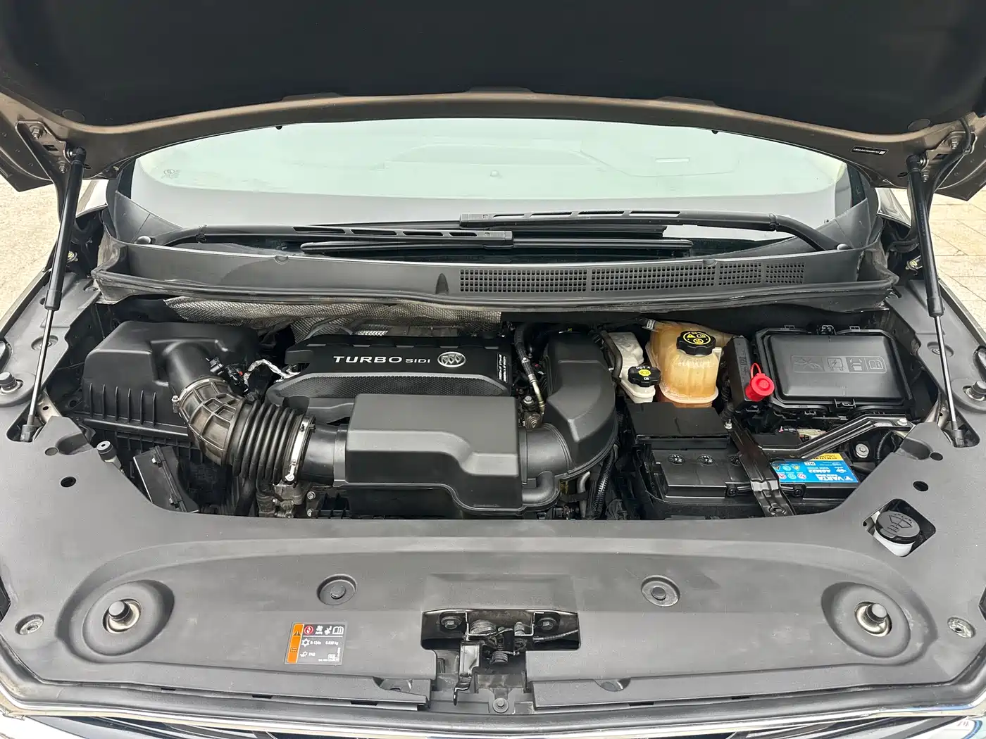 Buick GL8 2021 ES Landlord 653T Premium фото 9