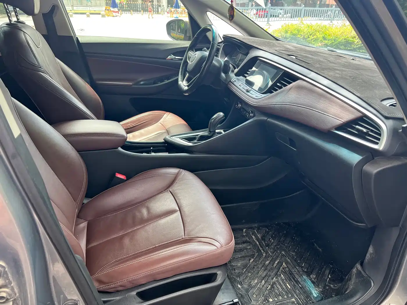 Buick GL6 2018 18T 6-Seater Luxury фото 12