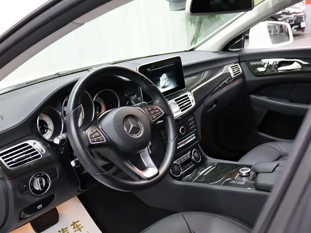 Mercedes-Benz CLS 2016 CLS 320 Edition фото 8