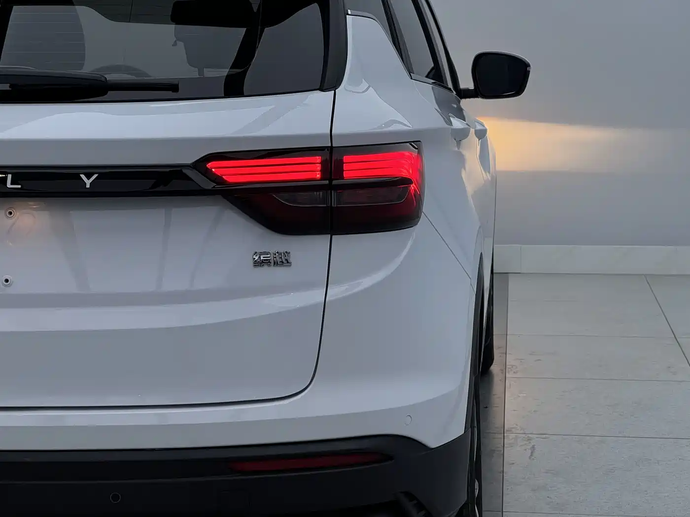 GEELY AUTOMOBILE BINYUE