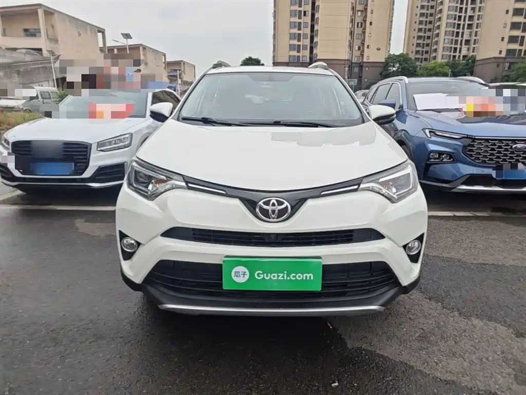 Toyota RAV4 Rongfang 2016 2.0L CVT 2WD Smart (China V) фото 3