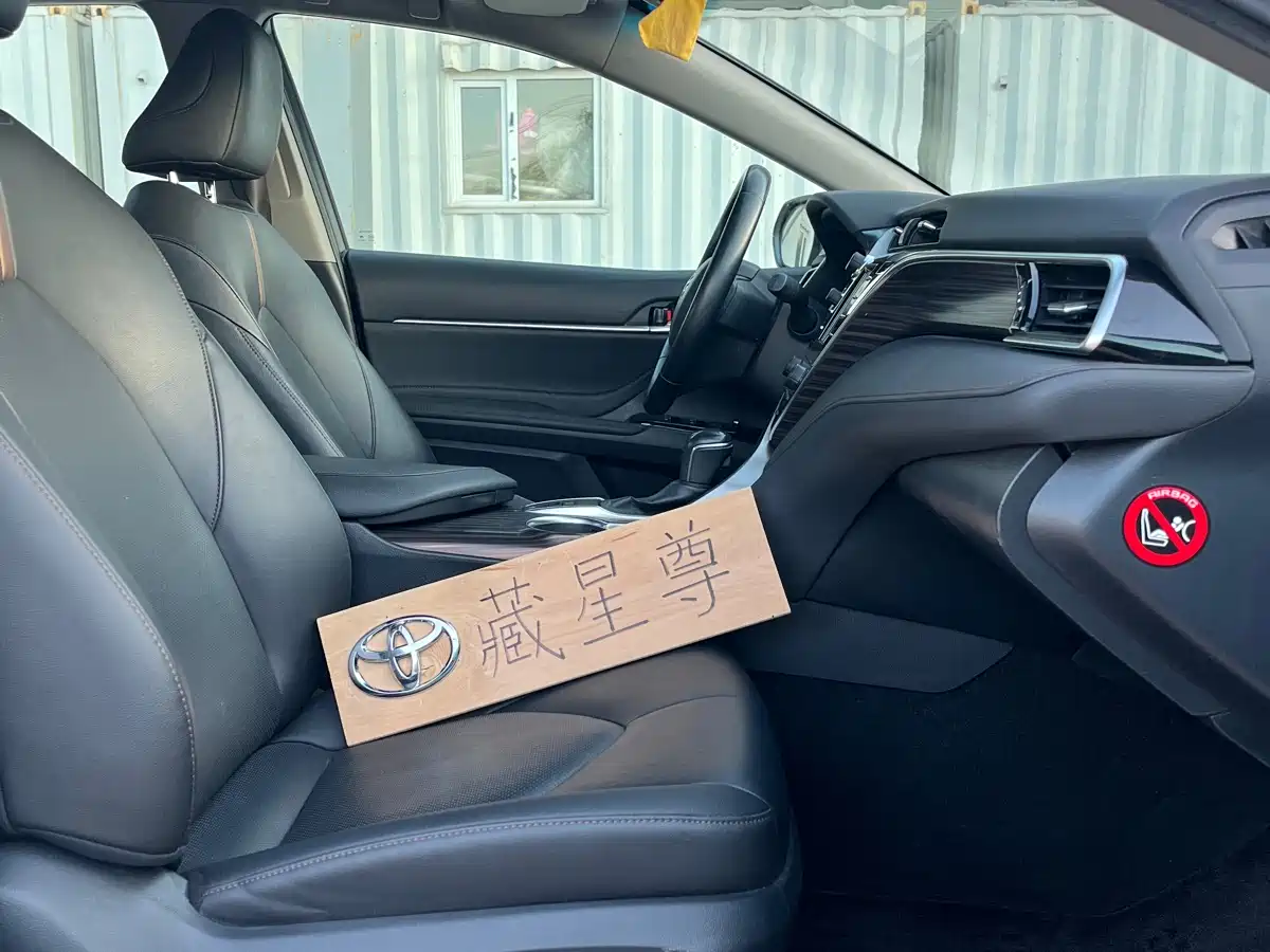 Toyota Camry 2019 2.0G Luxury (China V) фото 43