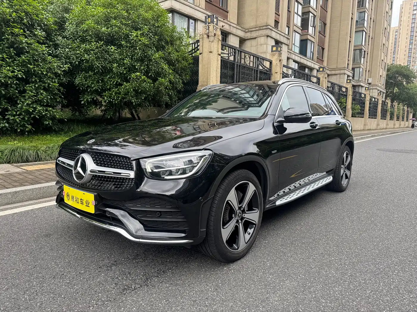 Mercedes-Benz GLC 2022 Facelift GLC 300 L 4MATIC Dynamic Collector's Edition