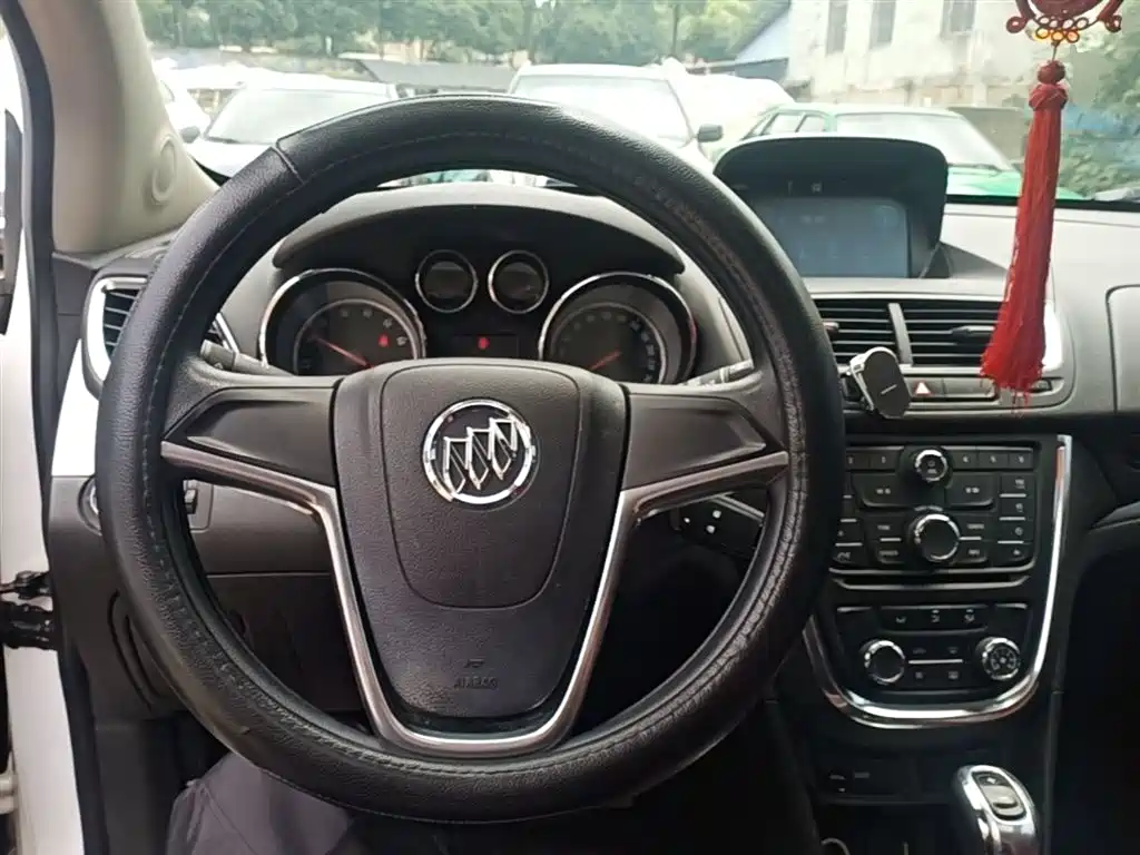 Buick Encore 2015 1.4T Automatic 2WD Urban Elite фото 11