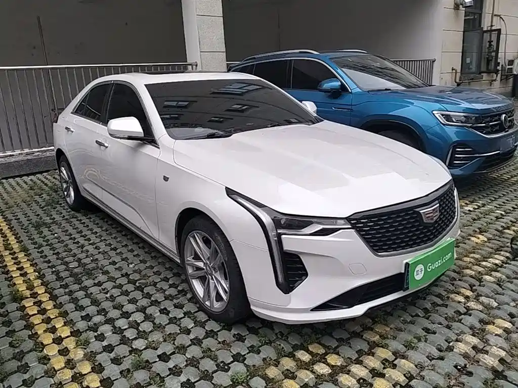 Cadillac CT4 2023 25T Fashion Edition фото 4