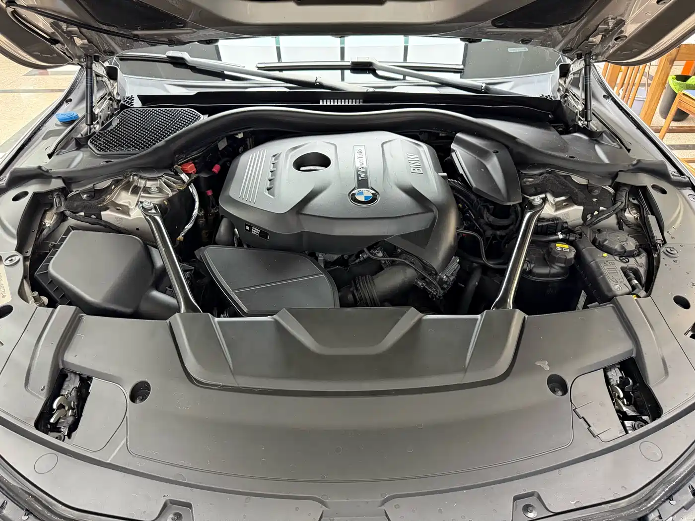 BMW 7 Series 2016 730Li Leading фото 48