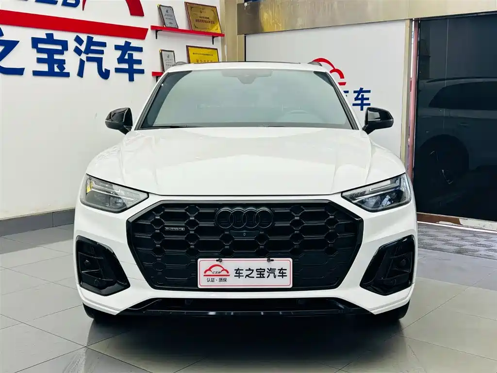 Audi Q5L 2024 Model 45 TFSI Luxury Dynamic фото 2