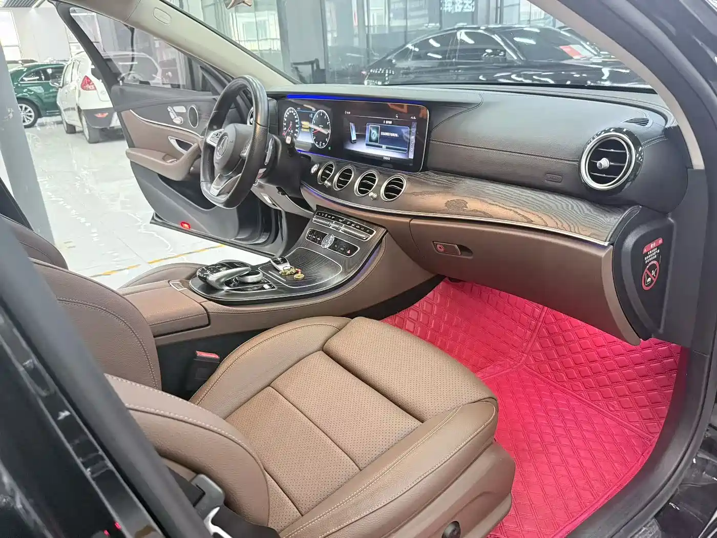 Mercedes-Benz E-Class 2018 Facelift E 200 L Sport фото 4