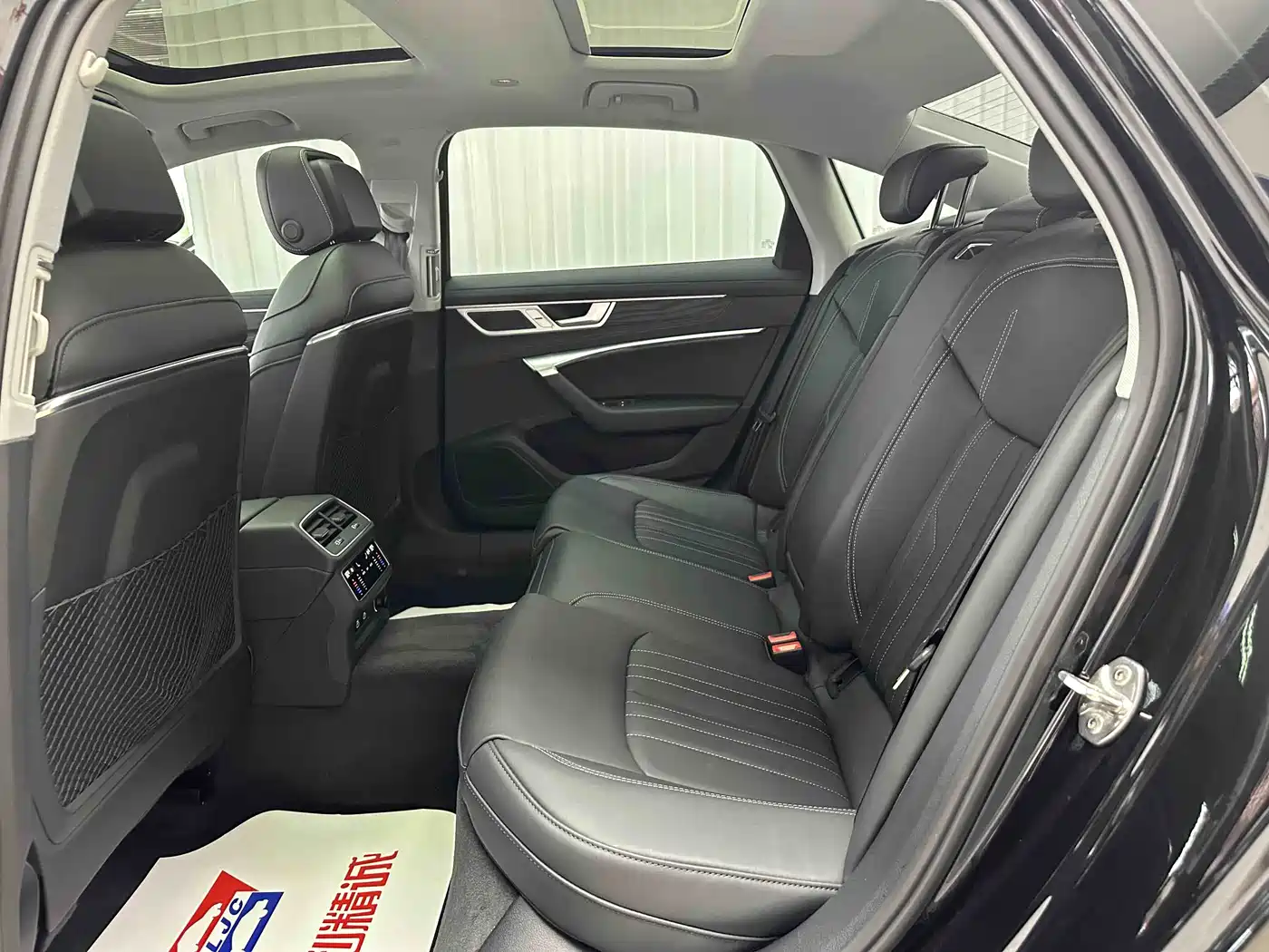 Audi A6L 2024 45 TFSI quattro Premium Elegance фото 10