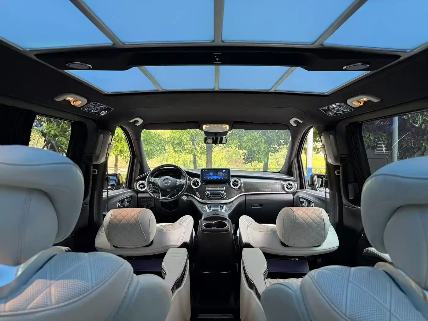 Mercedes-Benz Vito 2021 2.0T Business Edition 7-seater фото 14