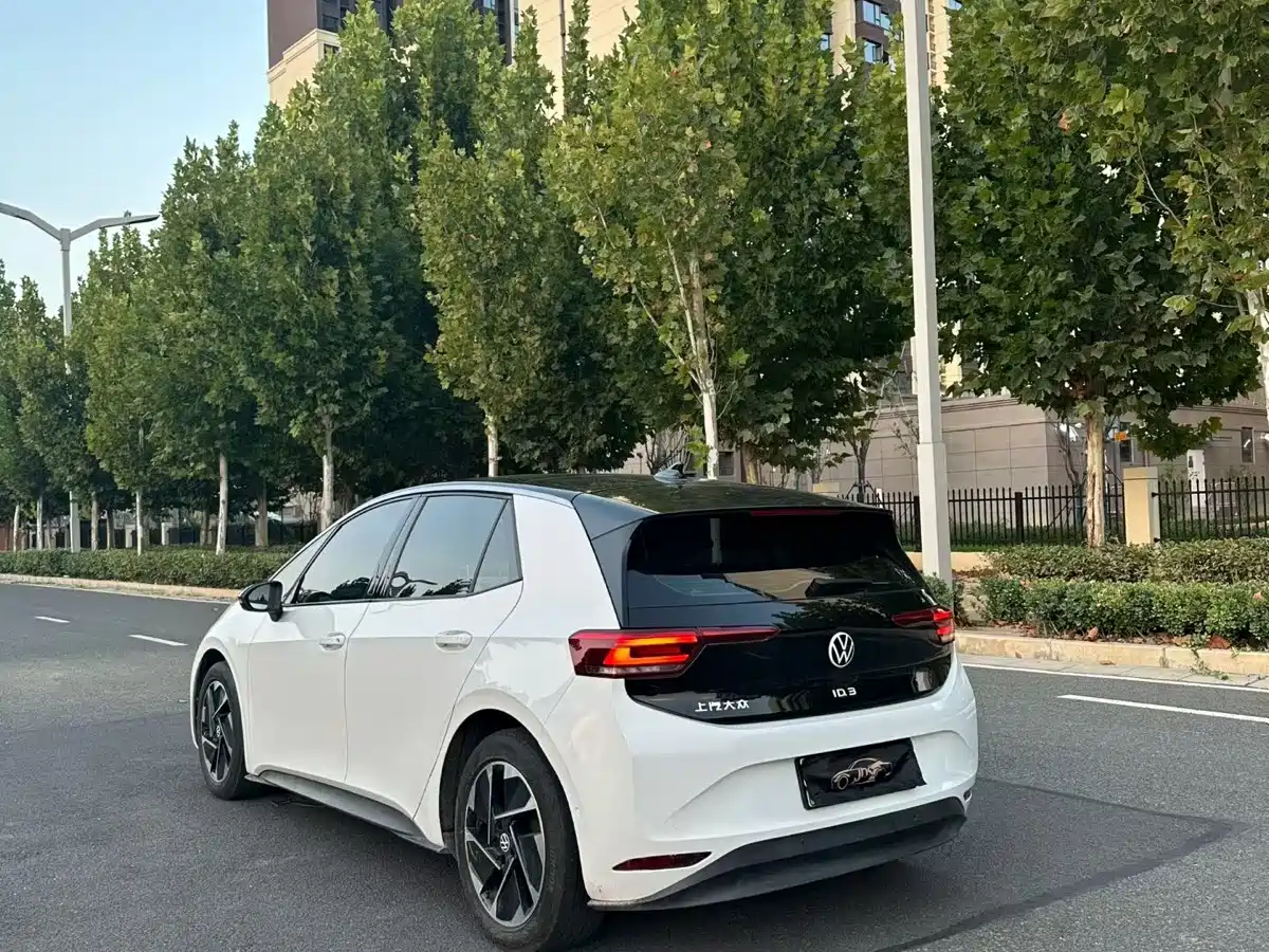 Фото 8 - Volkswagen ID.3