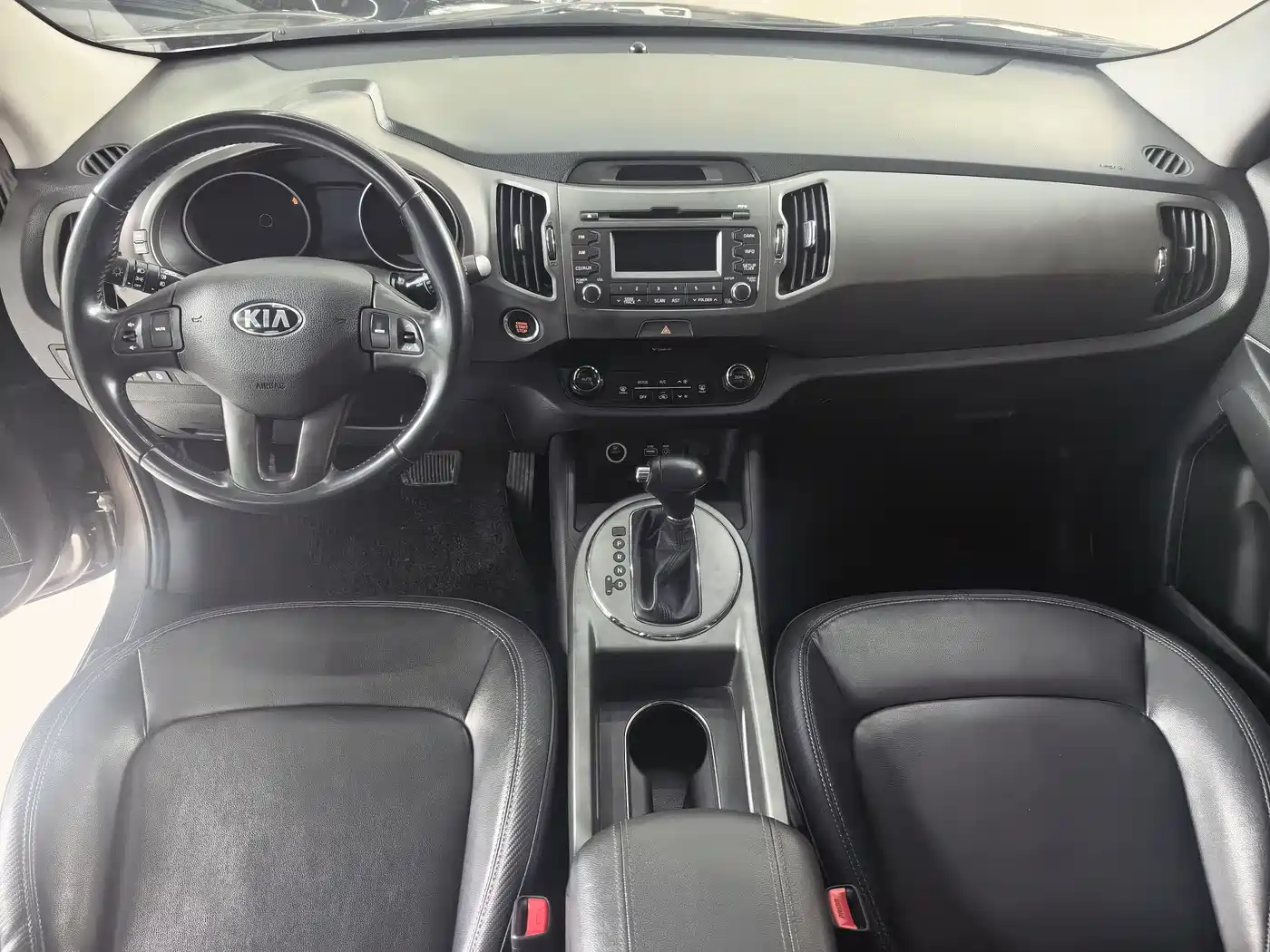 Kia Sportage 2016 2.0L Automatic 2WD GLS фото 6