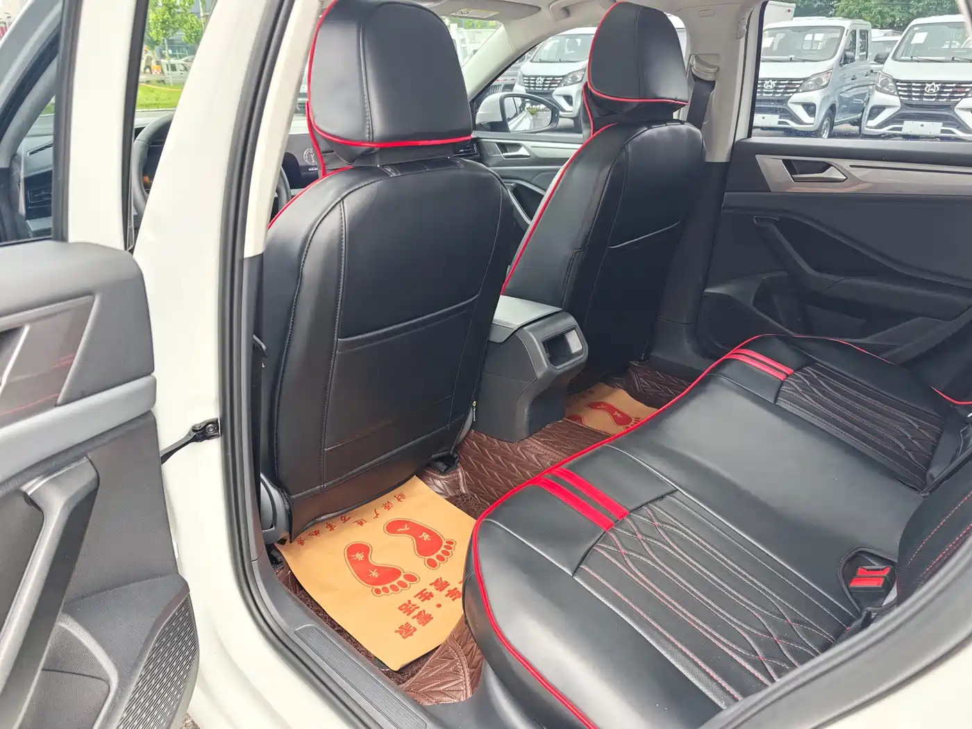 Volkswagen Sagitar 2023 Model Year 200TSI DSG Surpass Edition фото 5