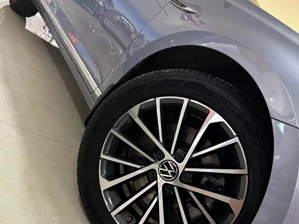 Volkswagen Magotan 2020 330TSI DSG Luxury фото 27