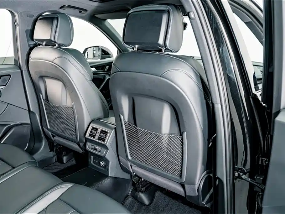 Audi Q5L 2024 Model 40 TFSI Luxury Dynamic фото 19
