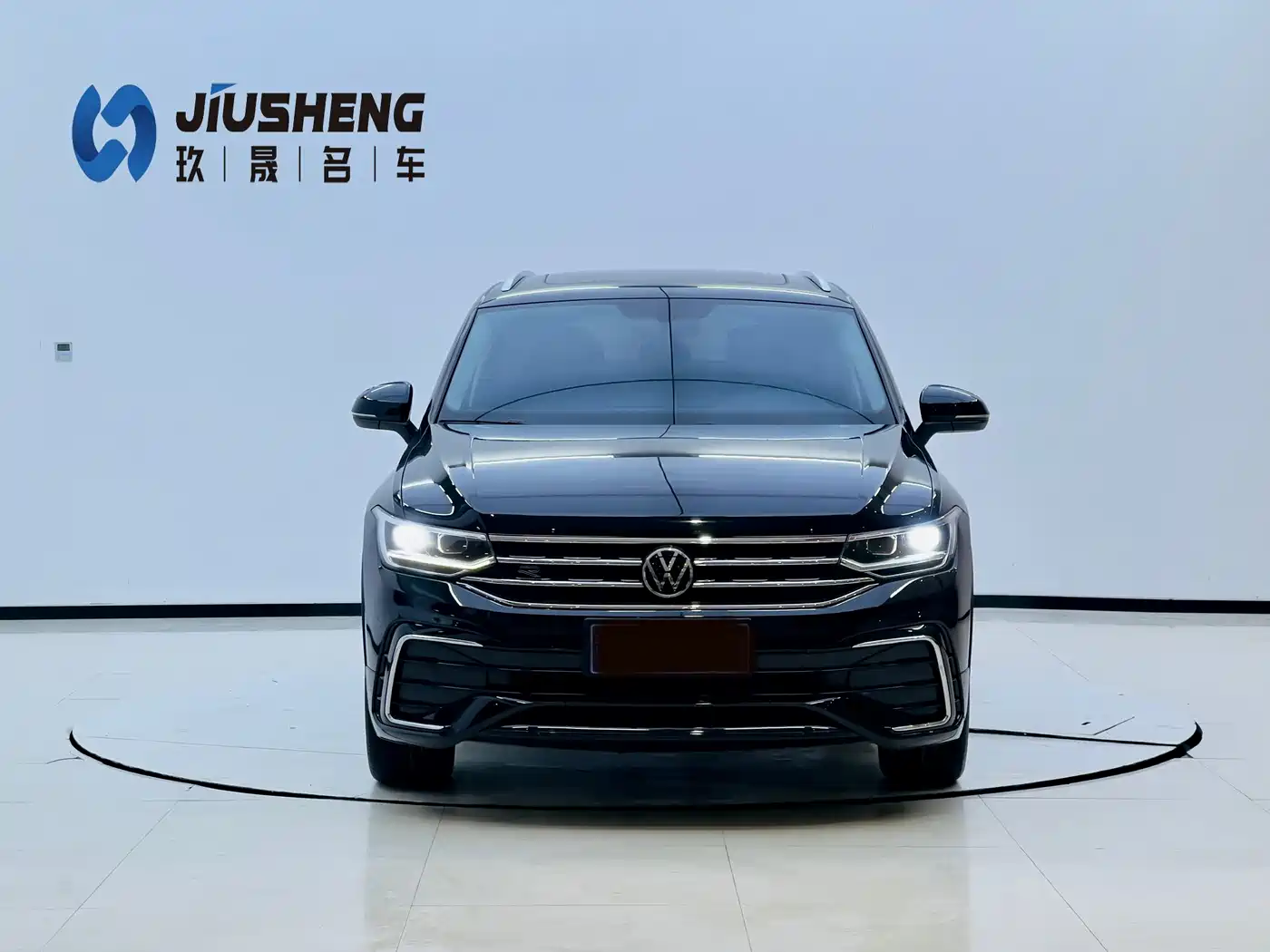 Volkswagen Tiguan X 2022 330TSI 2WD Premium Comfort Edition фото 2