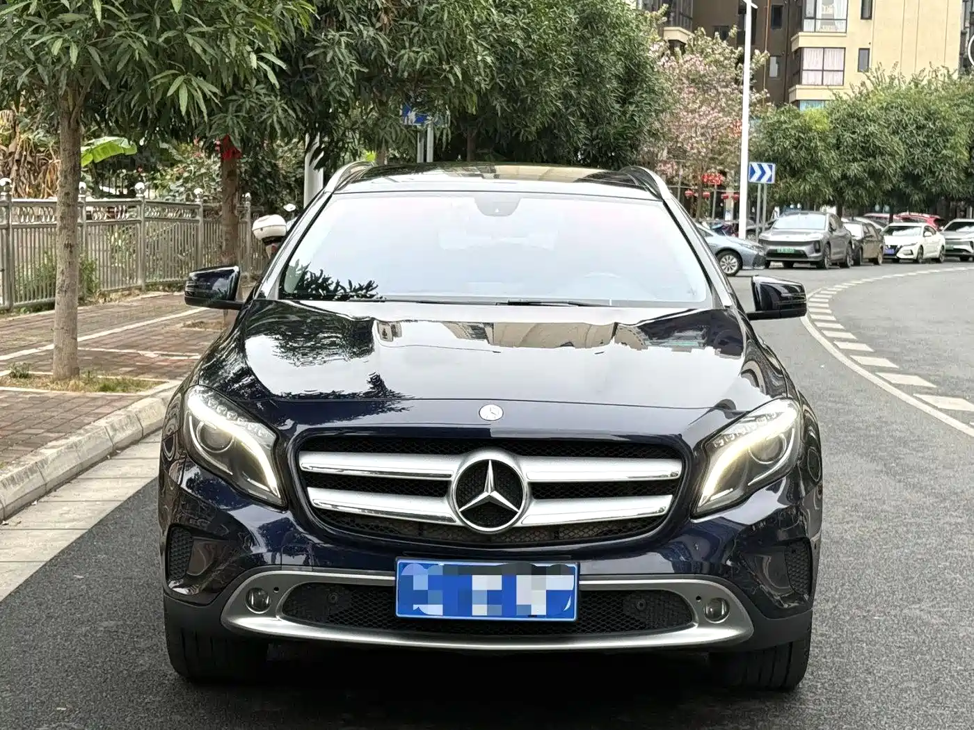 Mercedes-Benz GLA 2015 GLA 200 Fashion фото 2