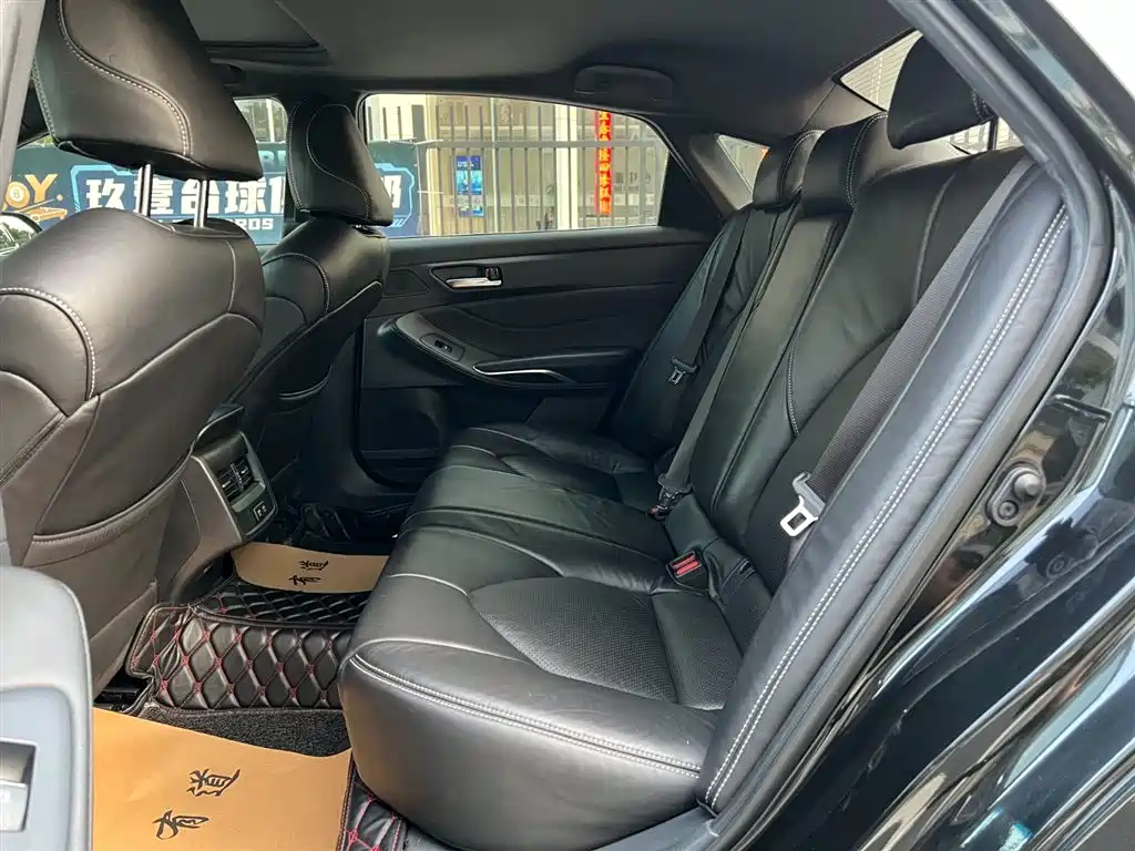 Toyota Avalon 2019 2.0L Progressive Edition (China VI) фото 4