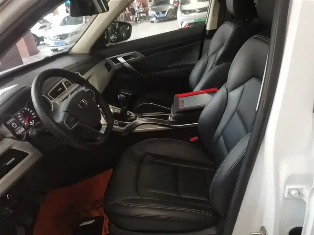 Geely Boyue 2016 2016 2.0L Manual Smart·Style Edition