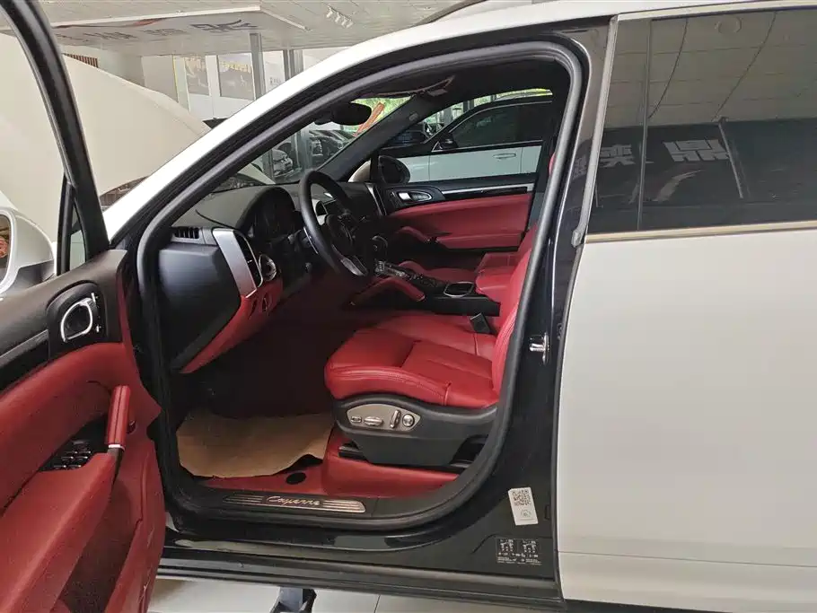 Porsche Cayenne 2016 Cayenne 3.0T фото 9