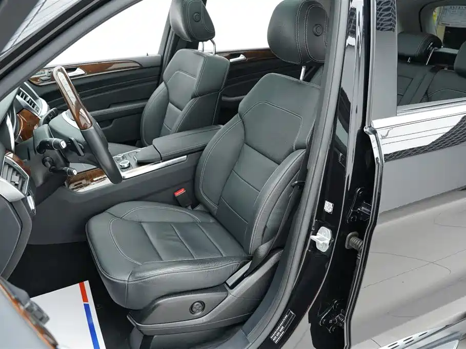 Mercedes-Benz M-Class 2014 ML 400 4MATIC Luxury фото 6