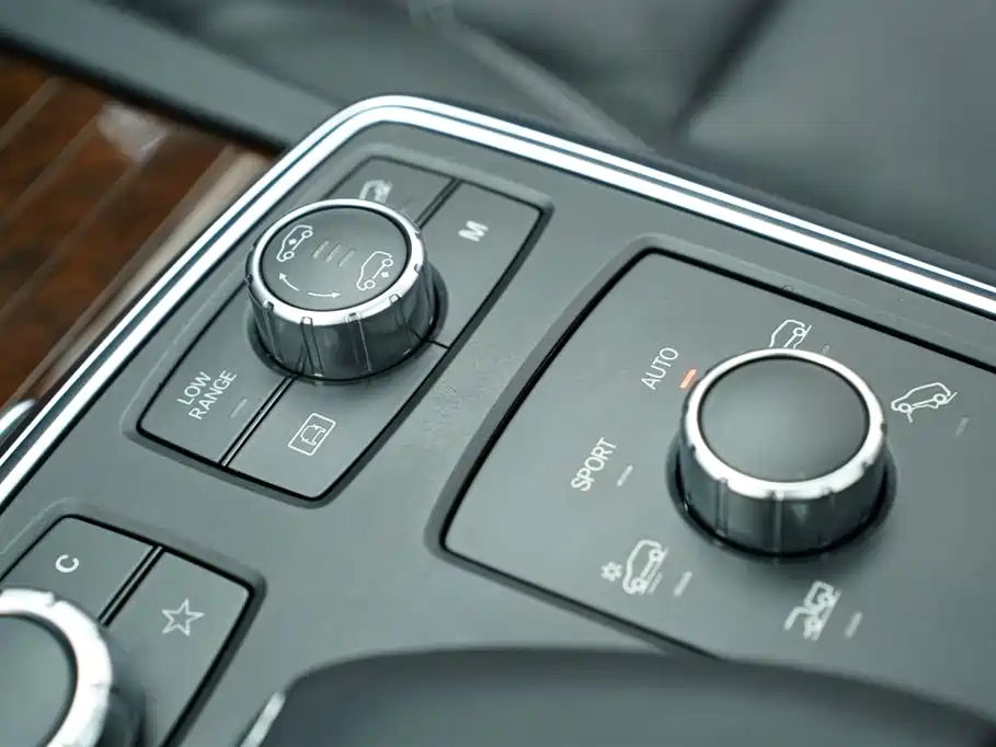 Mercedes-Benz M-Class 2014 ML 400 4MATIC Luxury фото 33