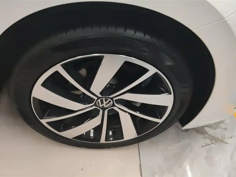 Volkswagen Sagitar 2025 300TSI DSG Surpass Edition фото 6