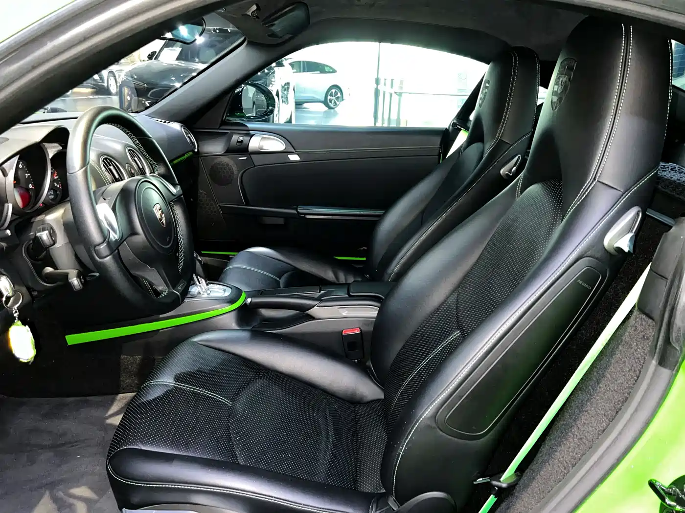 Porsche Cayman 2009 Cayman 2.9L фото 11