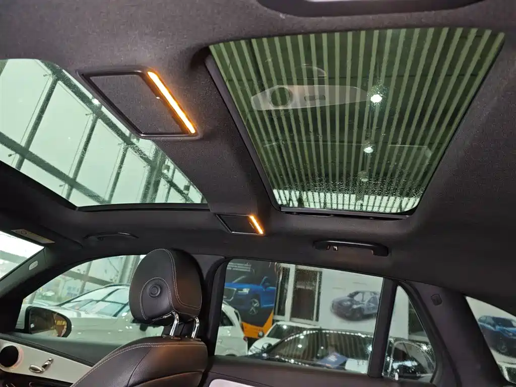 Mercedes-Benz GLC 2020 Facelift GLC 260 L 4MATIC Dynamic фото 18