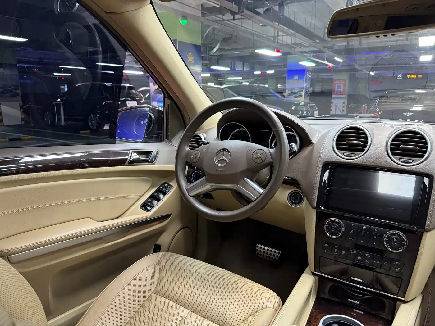 Mercedes-Benz GL-Class фото 27