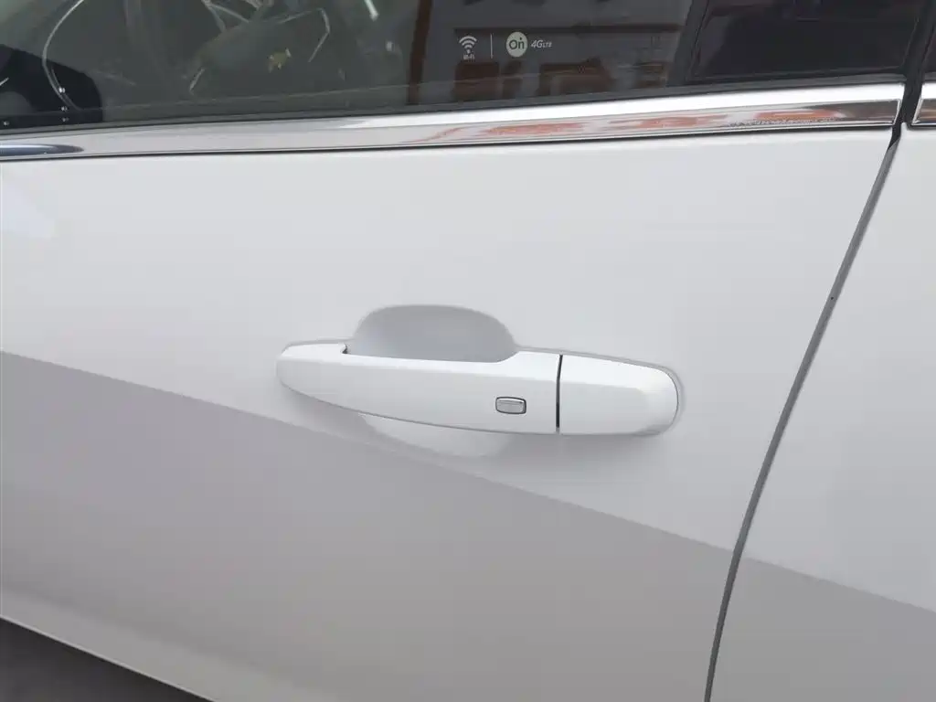 CHEVROLET MAI RUIBAO XL