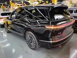 Фото 5 - NIO ES8
