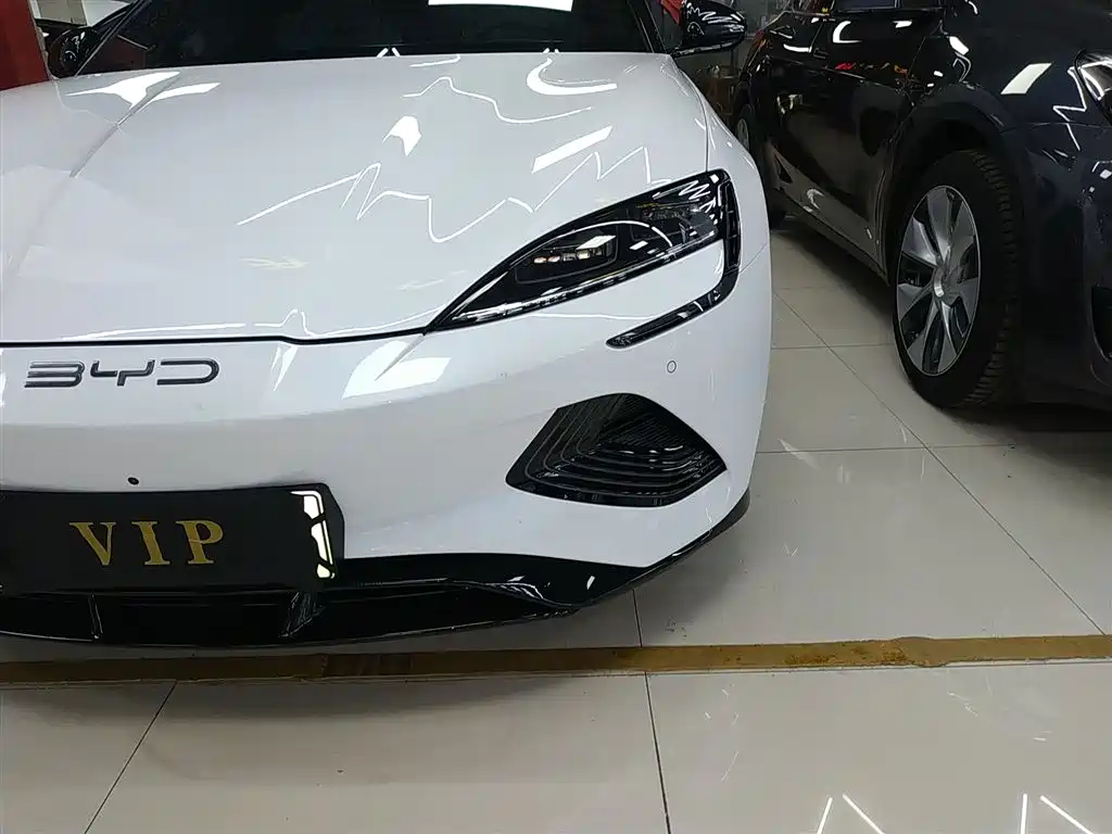 BYD Seal 2022 550km Standard Range RWD Premium фото 24