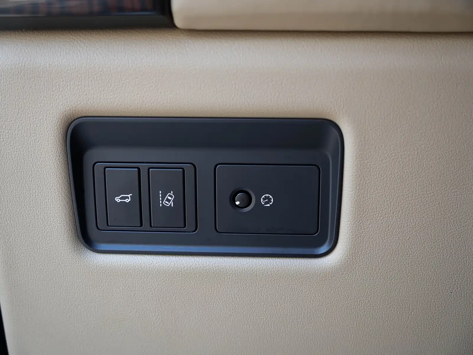 Фото 34 - Land Rover Range Rover