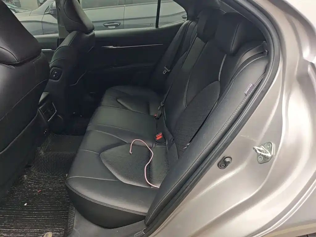 Toyota Camry 2021 2.5S Feng Shang Edition фото 24