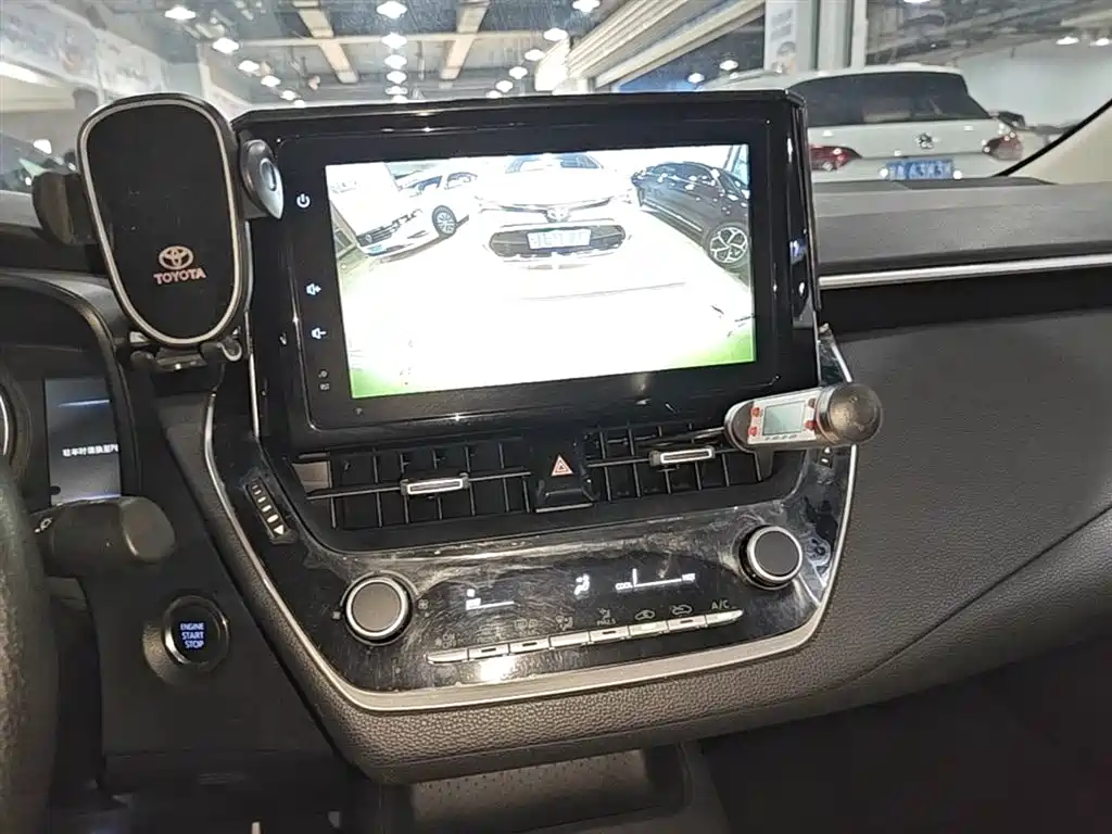 Toyota Corolla 2021 1.2T S-CVT Elite PLUS Edition фото 13