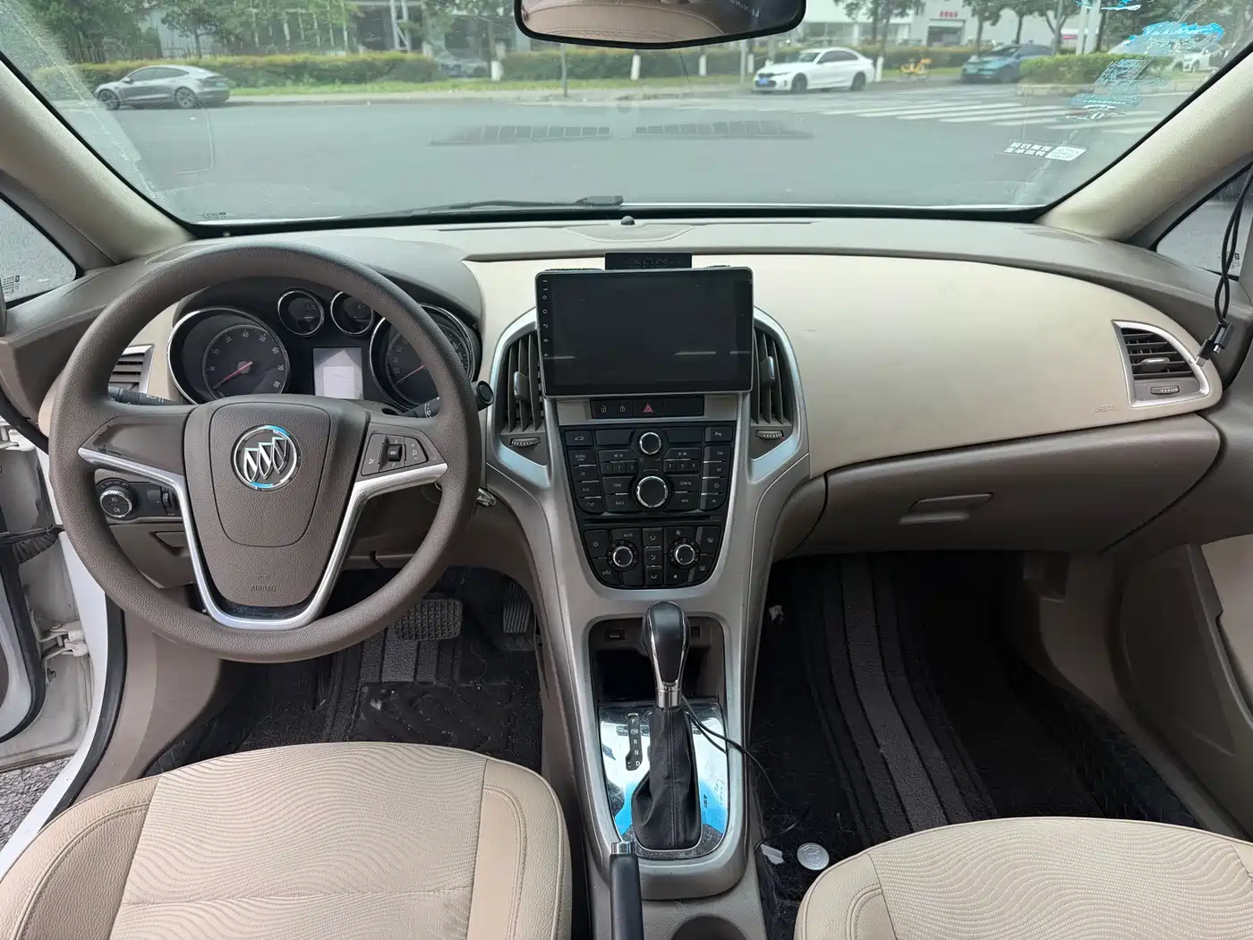 Buick Excelle 2013 GT 1.6L Automatic Fashion Edition фото 12