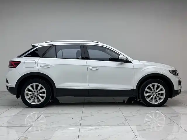 VOLKSWAGEN T ROC EXPLORING SONGS