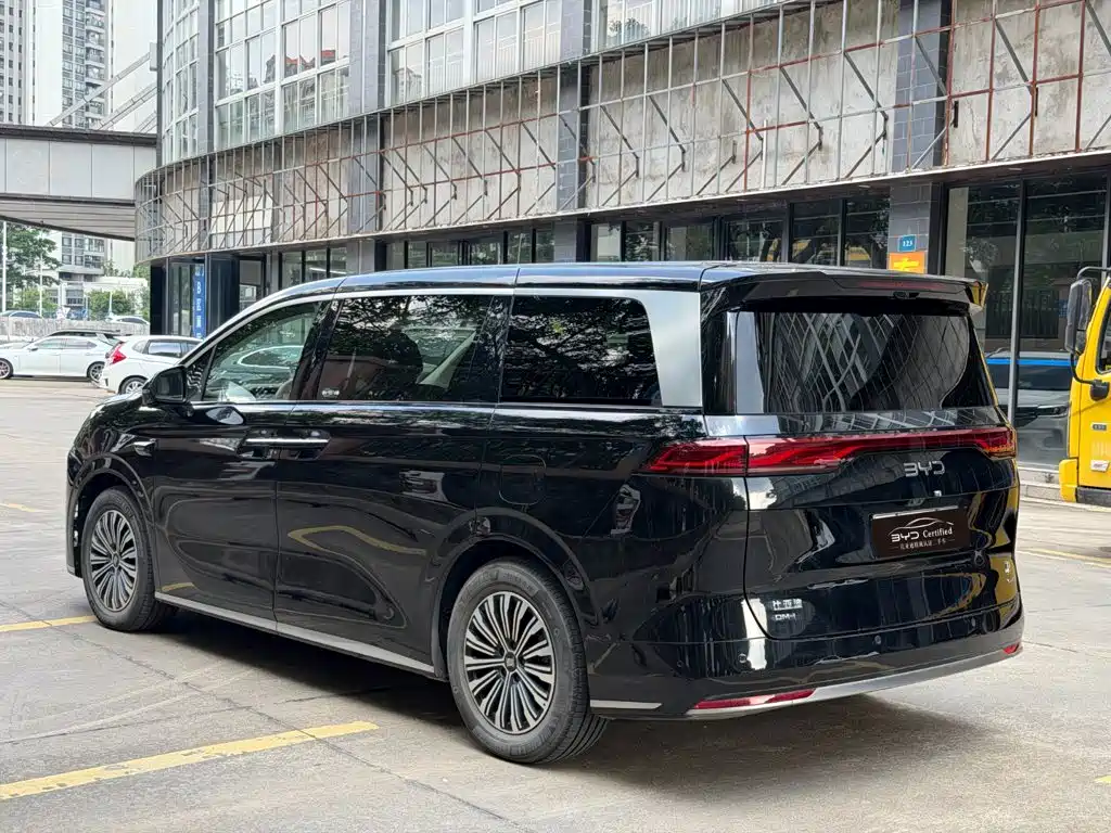 BYD Xia 2025 2025 DM-i 1.5T 180km Excellence