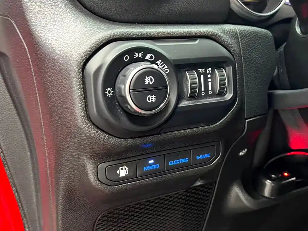 Jeep Wrangler 4xe 2022 2021 4-Door 2.0T 4xe Sahara