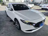Фото 4 - Mazda Mazda 3